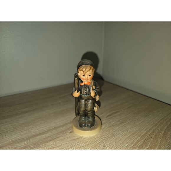 Goebel Hummel Figurine Chimney Sweep 4" Tall TMK5 - Picture 1 of 5